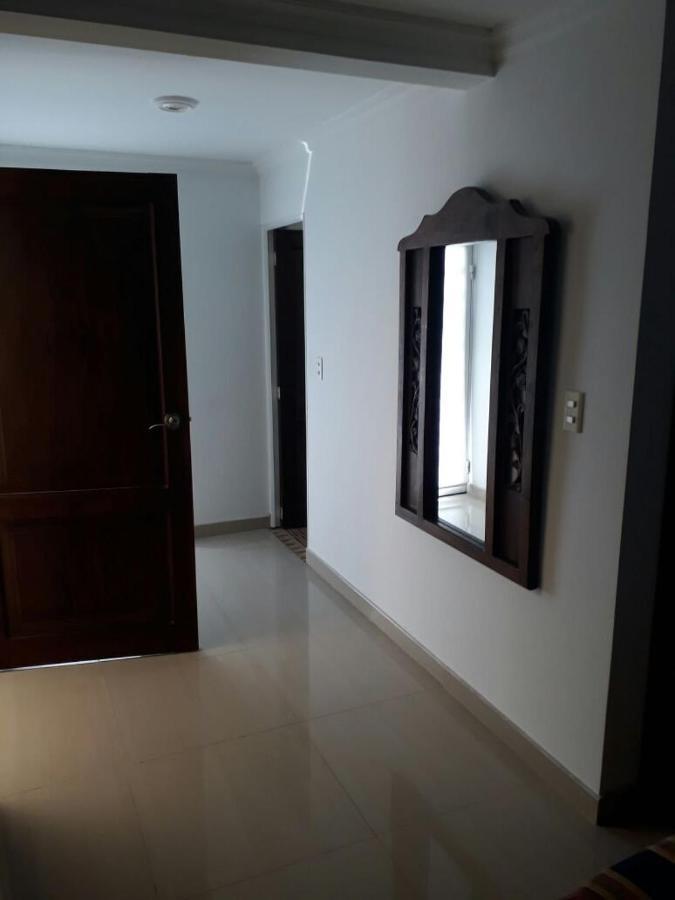 Habitaciones Familiares Tunja Norte エクステリア 写真