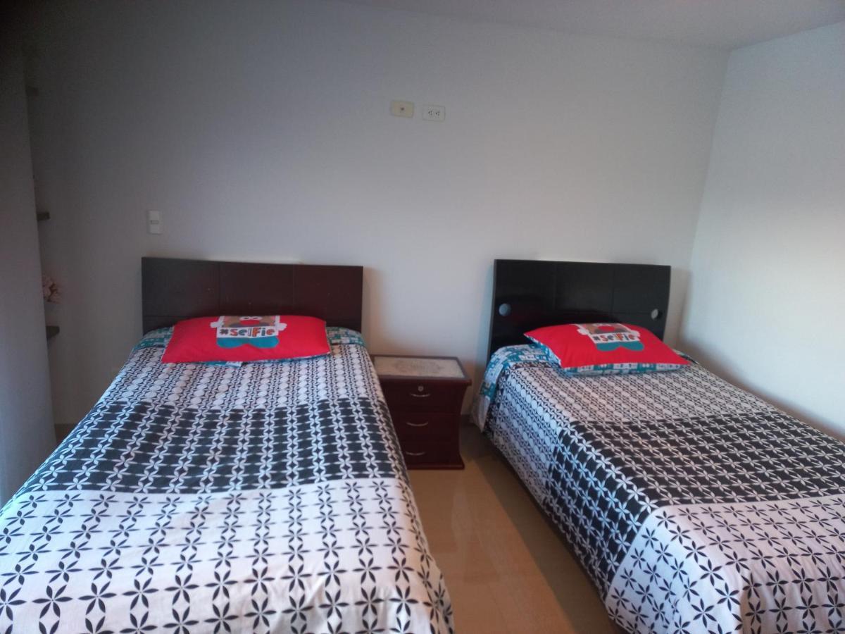 Habitaciones Familiares Tunja Norte エクステリア 写真